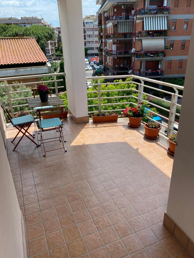 E&C Suites Roma Лидо-ди-Остия Экстерьер фото